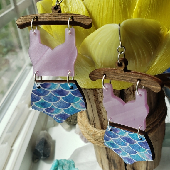 Mermaid scale bikini laser cut earrings - Picture 7 of 9
